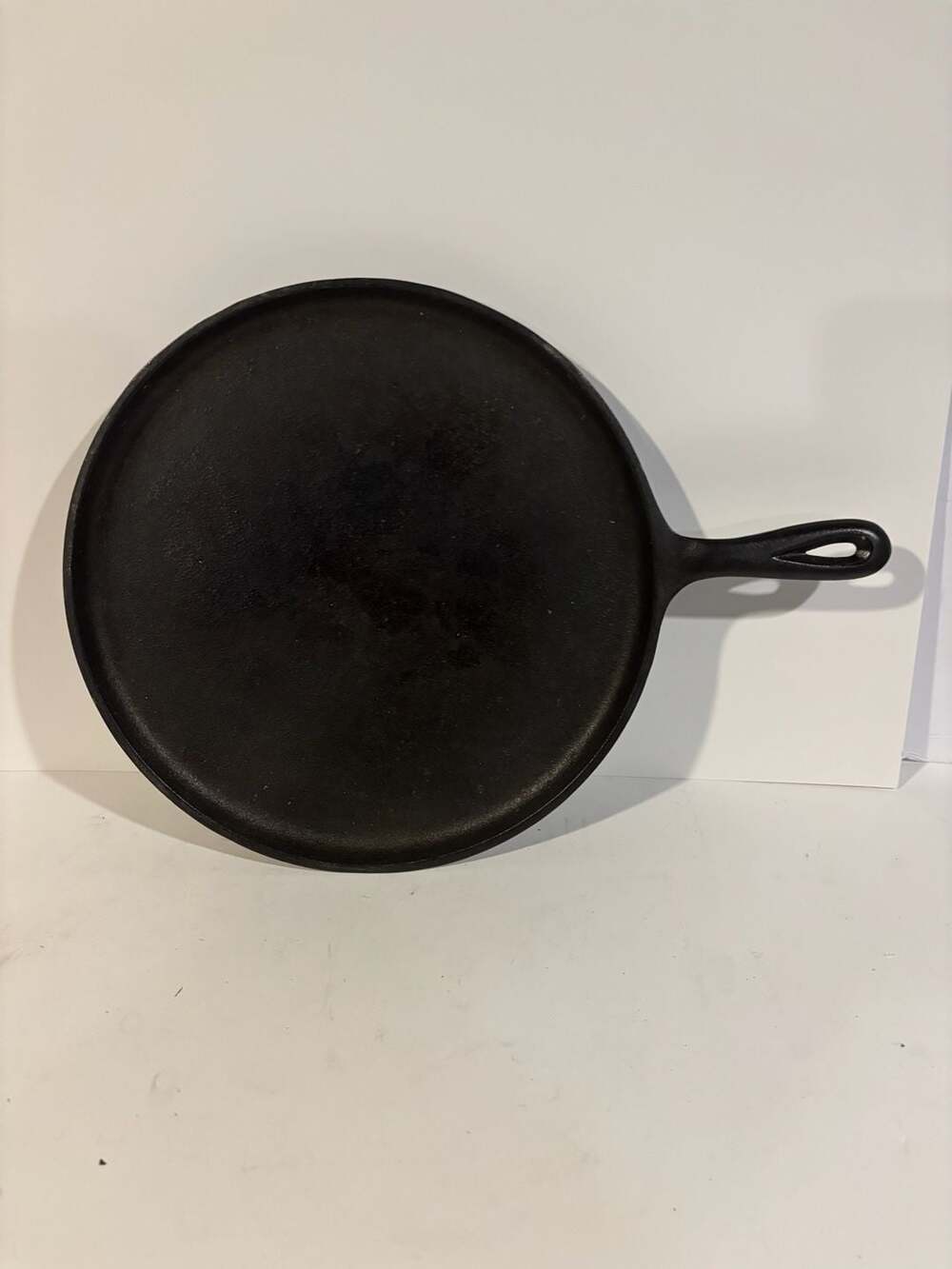 Wagner Cast Iron Griddle Pan No. 10 Made in USA